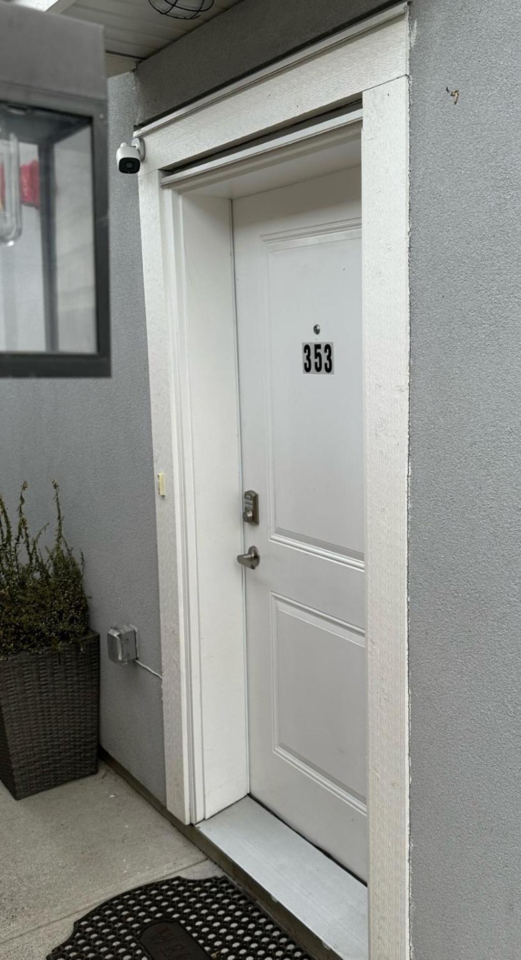 Bright And Cozy Modern Home In Vancouver - Central To Yvr-Downtown - Free Private Parking 外观 照片