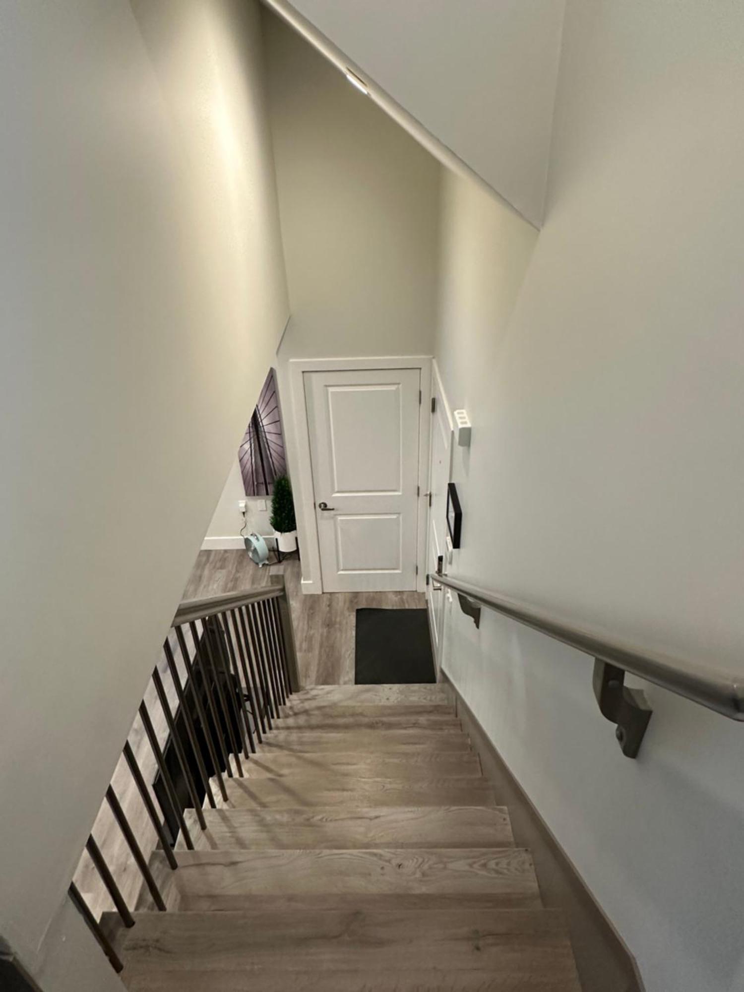 Bright And Cozy Modern Home In Vancouver - Central To Yvr-Downtown - Free Private Parking 外观 照片