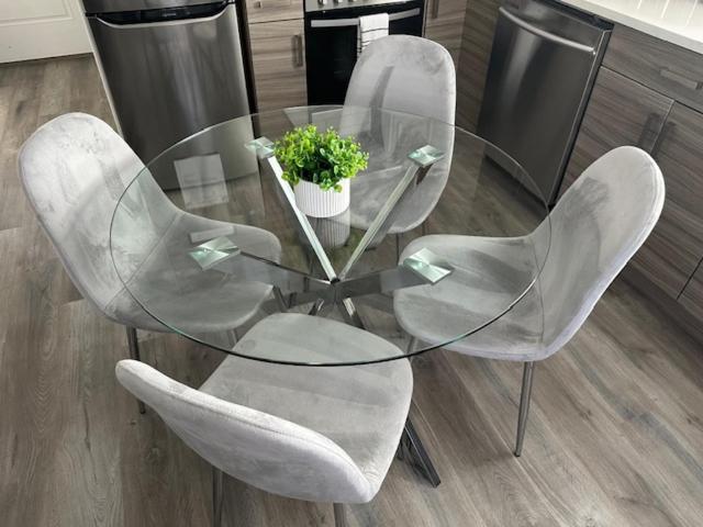 Bright And Cozy Modern Home In Vancouver - Central To Yvr-Downtown - Free Private Parking 外观 照片